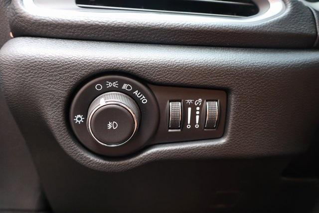 new 2025 Chrysler Pacifica car, priced at $56,372