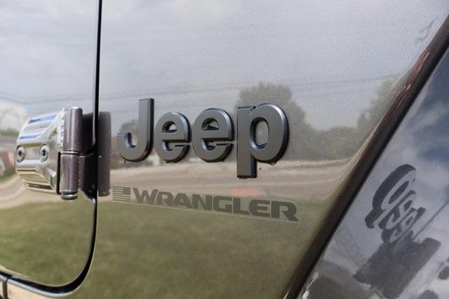 new 2025 Jeep Wrangler car, priced at $58,215