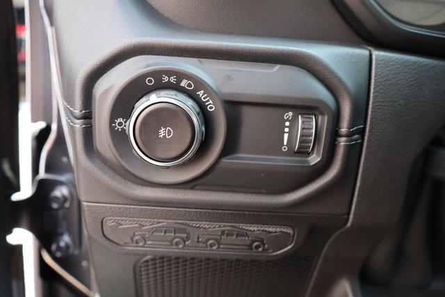 new 2025 Jeep Wrangler car, priced at $58,215