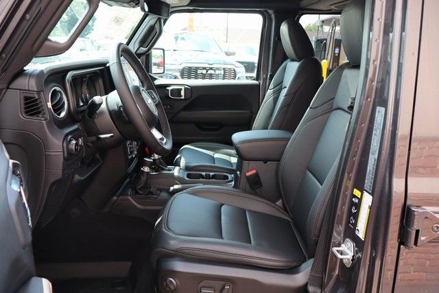 new 2025 Jeep Wrangler car, priced at $58,215