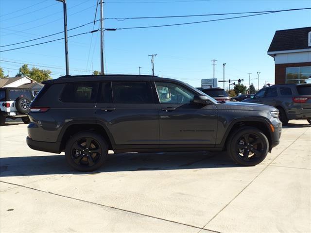 new 2024 Jeep Grand Cherokee L car, priced at $49,574