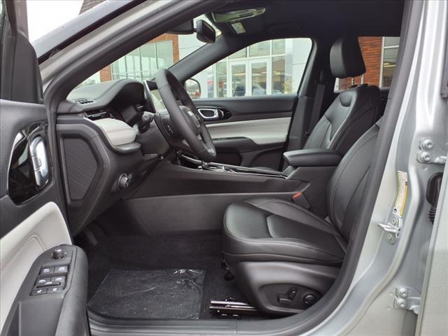 new 2025 Jeep Compass car, priced at $29,625