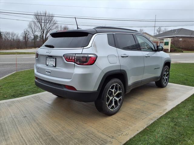 new 2025 Jeep Compass car, priced at $31,125