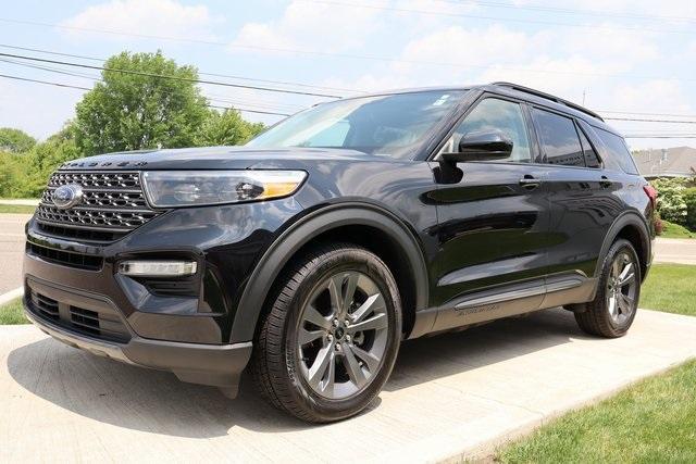 used 2022 Ford Explorer car, priced at $31,000