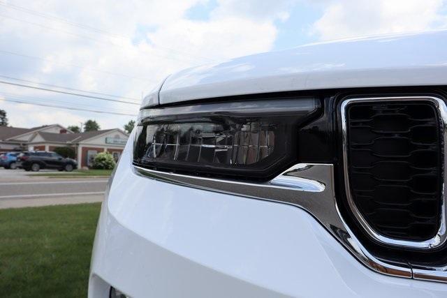 new 2025 Jeep Grand Cherokee car, priced at $50,064
