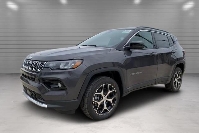 new 2024 Jeep Compass car, priced at $29,961