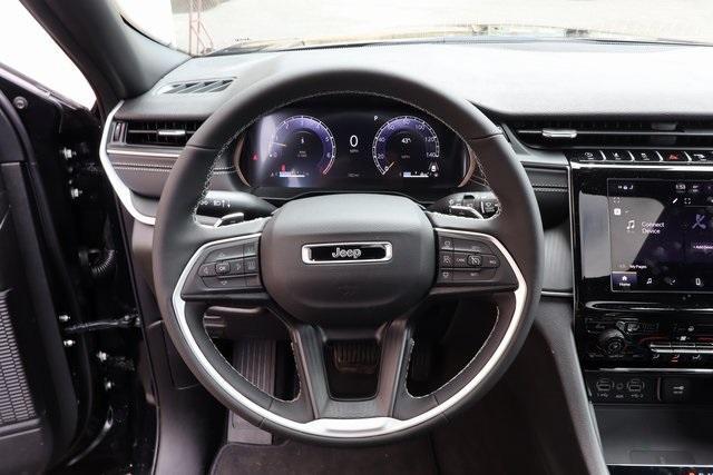 new 2025 Jeep Grand Cherokee car, priced at $43,472