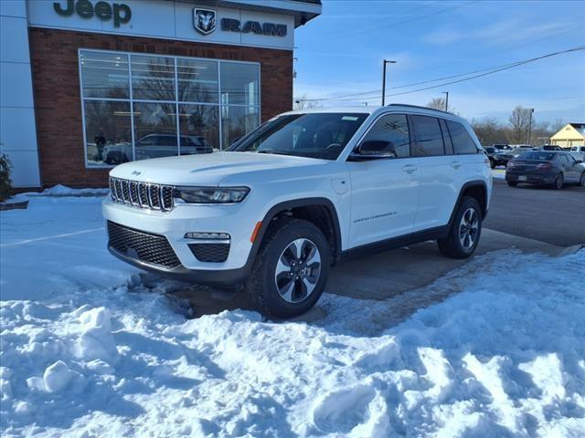 new 2025 Jeep Grand Cherokee 4xe car, priced at $53,799