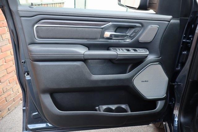 new 2025 Ram 1500 car, priced at $60,091