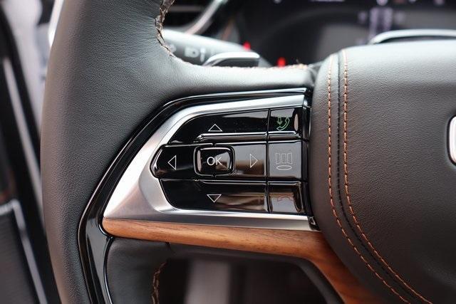 new 2025 Jeep Grand Cherokee car, priced at $67,422