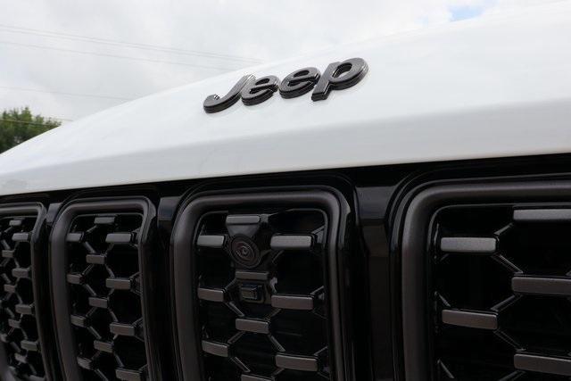 new 2025 Jeep Grand Cherokee car, priced at $67,422