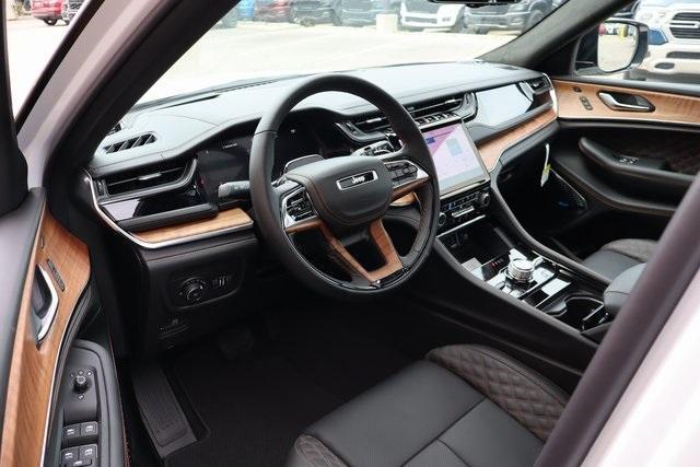 new 2025 Jeep Grand Cherokee car, priced at $67,422