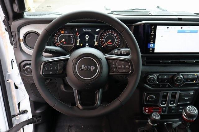 new 2025 Jeep Wrangler car, priced at $40,920