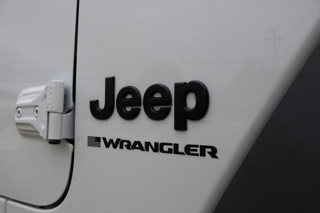 new 2025 Jeep Wrangler car, priced at $40,920