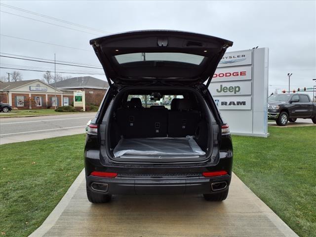 new 2025 Jeep Grand Cherokee car, priced at $69,309