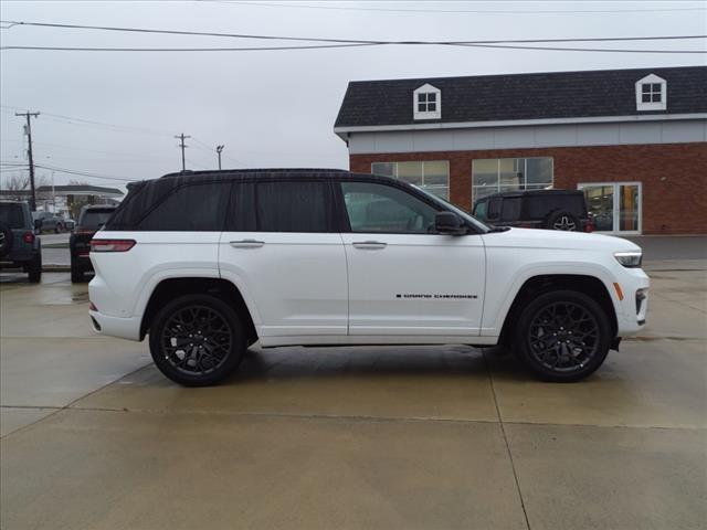 new 2025 Jeep Grand Cherokee car, priced at $72,125