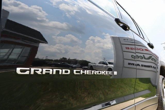 new 2025 Jeep Grand Cherokee car, priced at $50,570