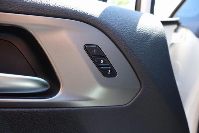 new 2025 Chrysler Pacifica car, priced at $41,347