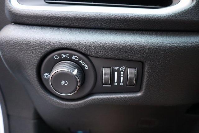 new 2026 Chrysler Pacifica car, priced at $42,817