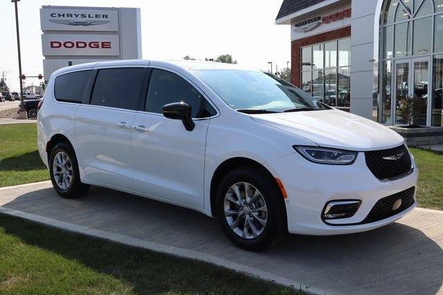 new 2026 Chrysler Pacifica car, priced at $42,817