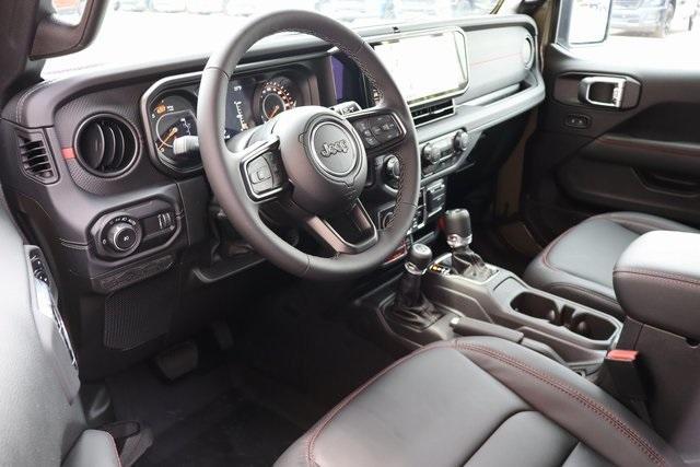 new 2025 Jeep Wrangler car, priced at $62,745