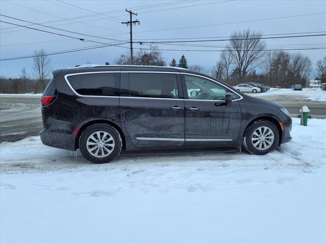 used 2019 Chrysler Pacifica car, priced at $11,867