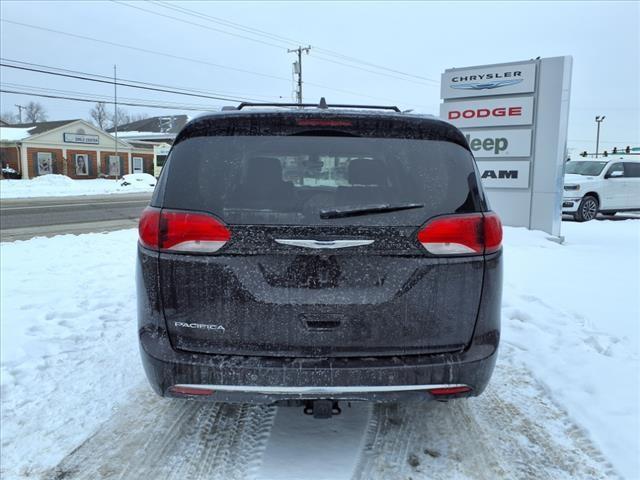 used 2019 Chrysler Pacifica car, priced at $11,867