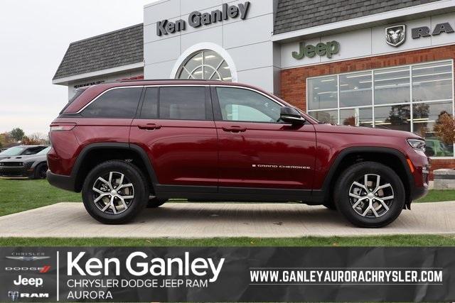 new 2025 Jeep Grand Cherokee car, priced at $50,641