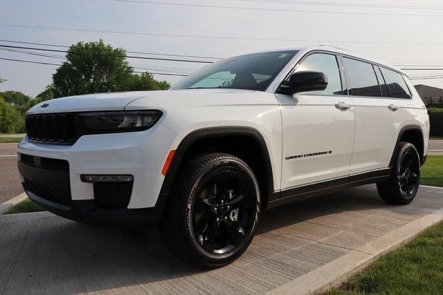 new 2025 Jeep Grand Cherokee L car, priced at $48,751