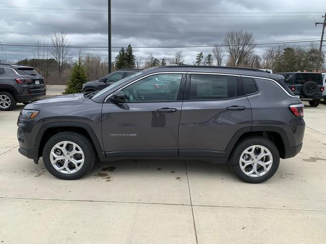 new 2024 Jeep Compass car, priced at $28,204