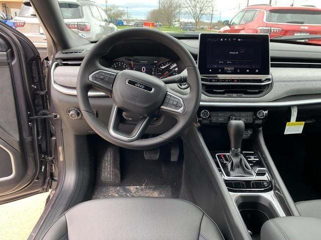 new 2024 Jeep Compass car, priced at $28,204