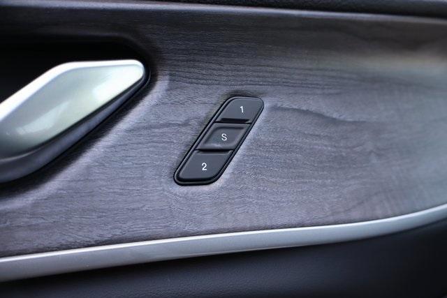 new 2025 Jeep Grand Cherokee car, priced at $42,895