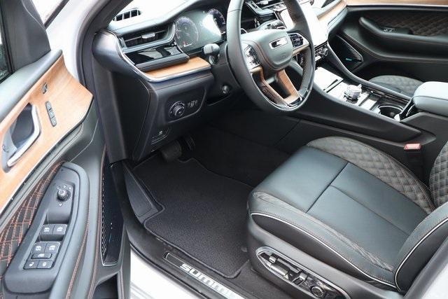new 2025 Jeep Grand Cherokee L car, priced at $69,971