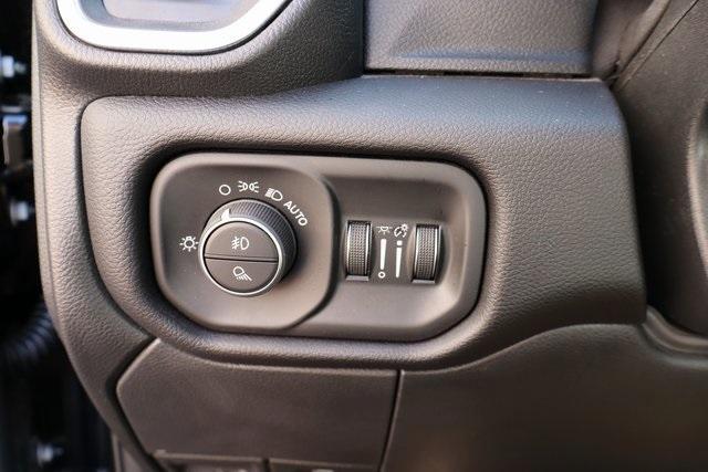 new 2025 Ram 2500 car, priced at $80,877