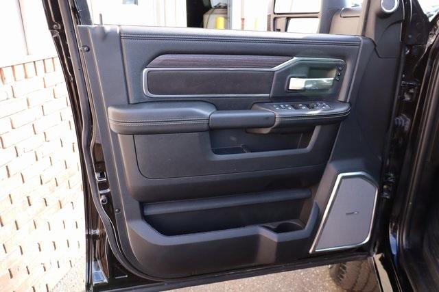 new 2025 Ram 2500 car, priced at $80,877