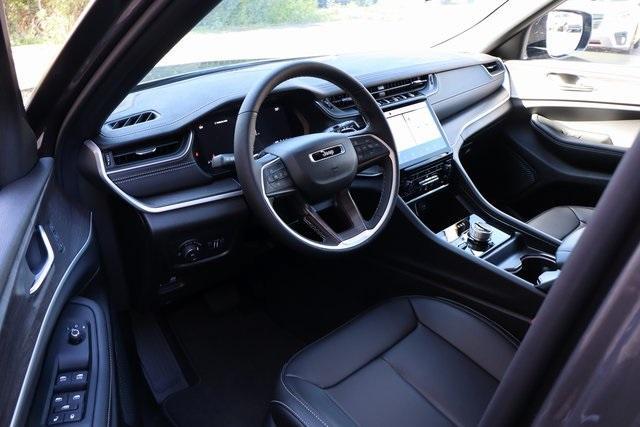 new 2025 Jeep Grand Cherokee L car, priced at $45,641