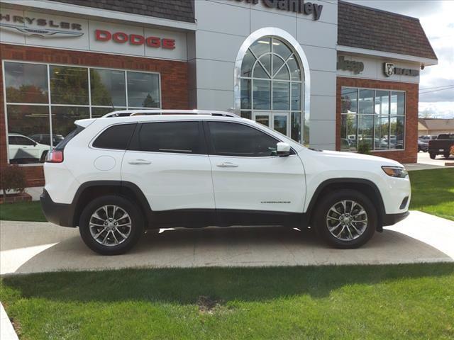 used 2020 Jeep Cherokee car, priced at $17,996