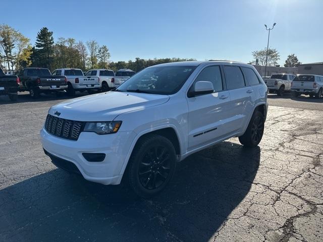 used 2018 Jeep Grand Cherokee car, priced at $17,900