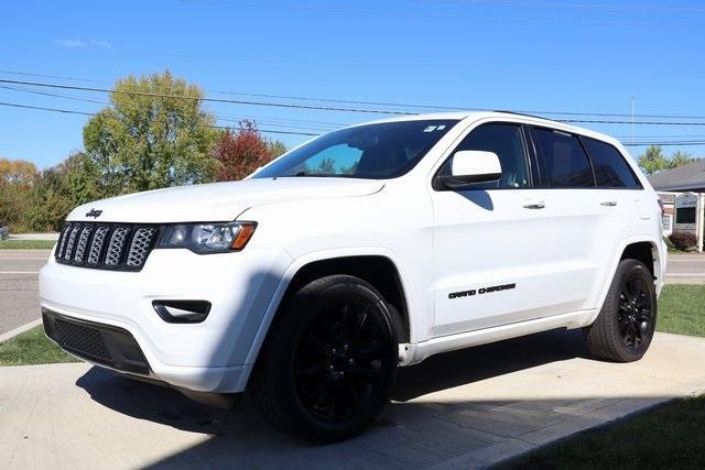 used 2018 Jeep Grand Cherokee car, priced at $16,200
