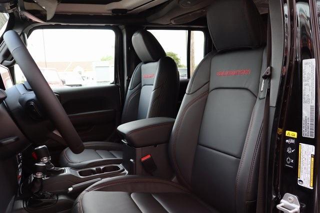 new 2025 Jeep Wrangler car, priced at $69,165