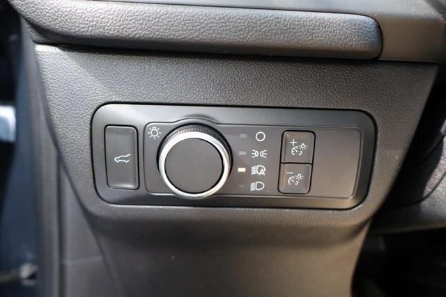 used 2022 Ford Escape car, priced at $20,900
