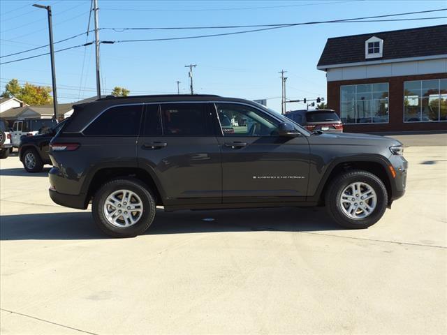 new 2025 Jeep Grand Cherokee car, priced at $38,663