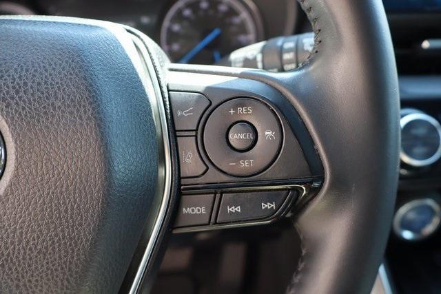 used 2021 Toyota Venza car, priced at $25,900