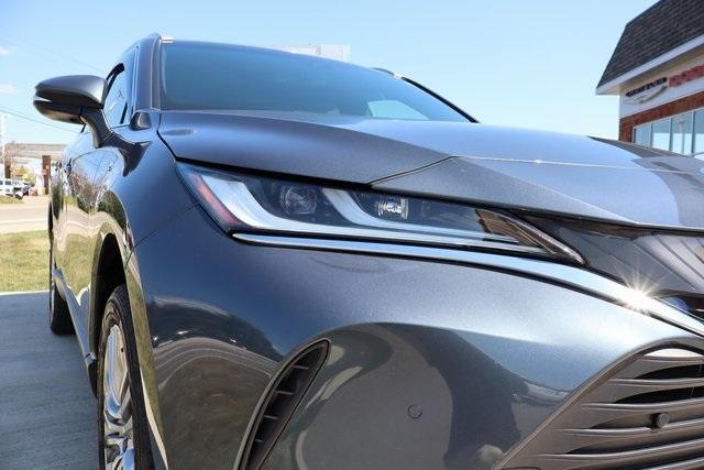 used 2021 Toyota Venza car, priced at $25,900