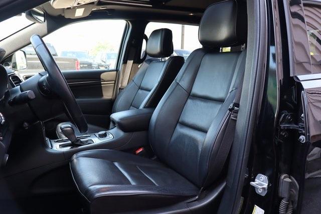 used 2020 Jeep Grand Cherokee car, priced at $27,900