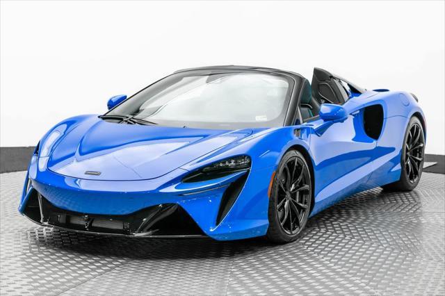 new 2025 McLaren Artura car, priced at $337,068