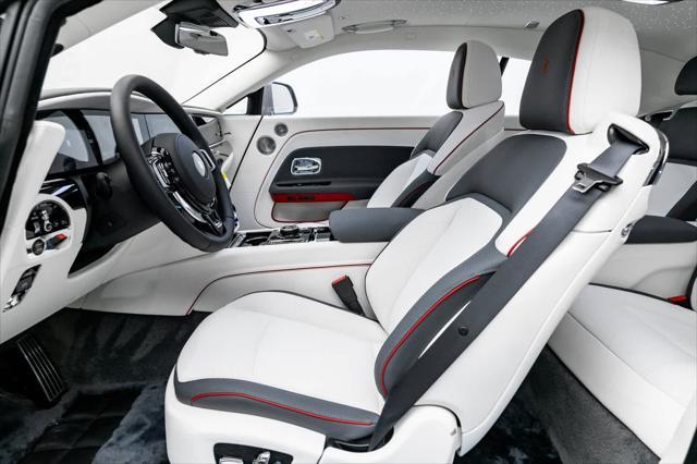 new 2025 Rolls-Royce Spectre car, priced at $444,650