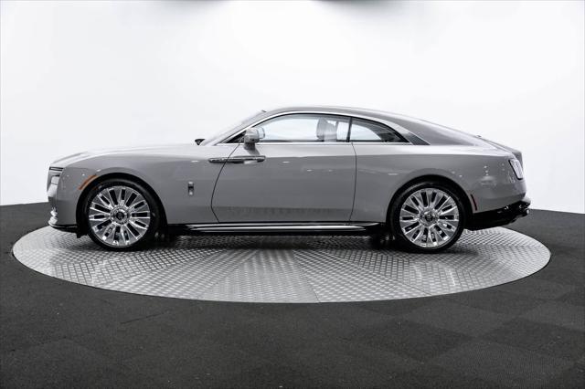 new 2025 Rolls-Royce Spectre car, priced at $444,650
