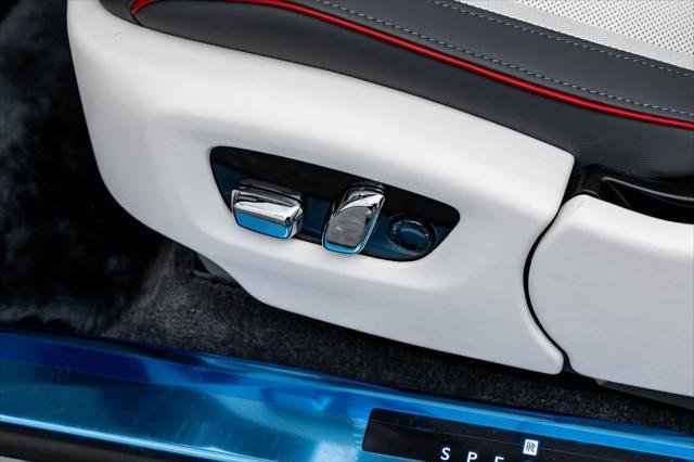 new 2025 Rolls-Royce Spectre car, priced at $444,650