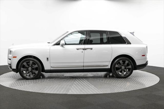 used 2022 Rolls-Royce Cullinan car, priced at $309,888